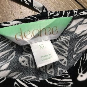 Decree Other - Juniors black and white romper Decree Other - Juniors black and white romper